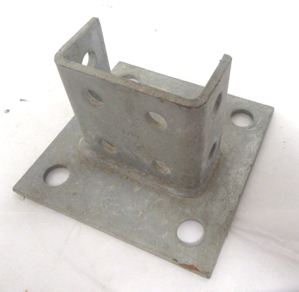 (3.5″ W) B-LINE B281SQZN POST BASE FOR 1 5/8-IN. X 1 5/8-IN SIDE BY SIDE CHANNEL