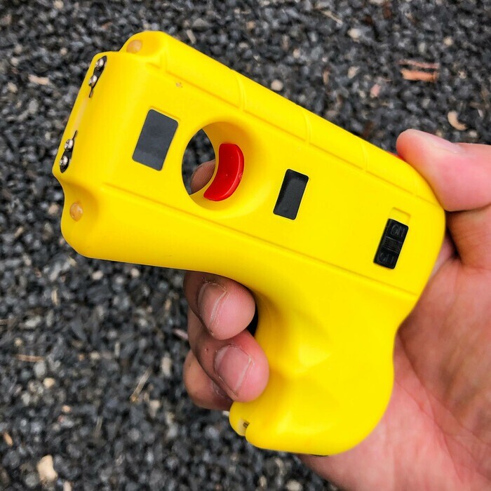 Striker 10 MV Rechargeable Pistol Grip STUN GUN w/ LED Light & Safety Pin YELLOW