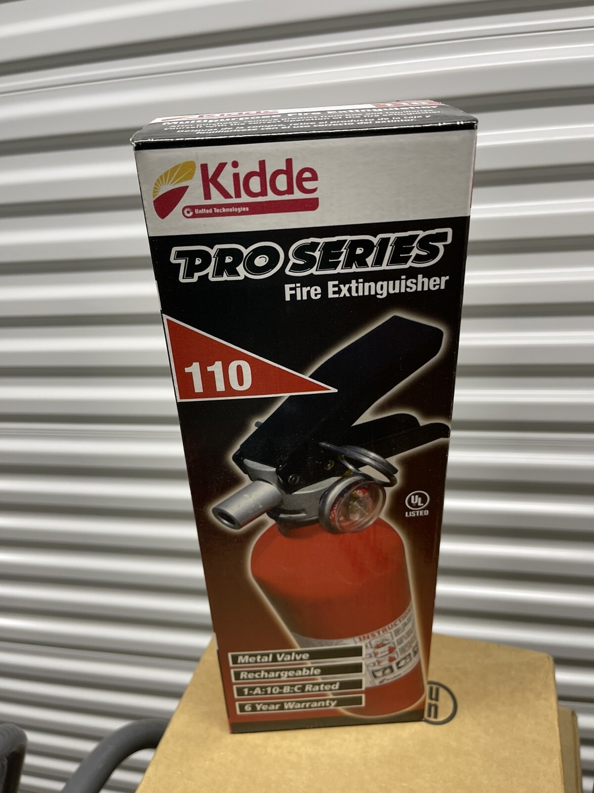 Kidde 21005776 Pro 110 Consumer Fire Extinguisher, Multi Purpose, UL A, 10-B:C,