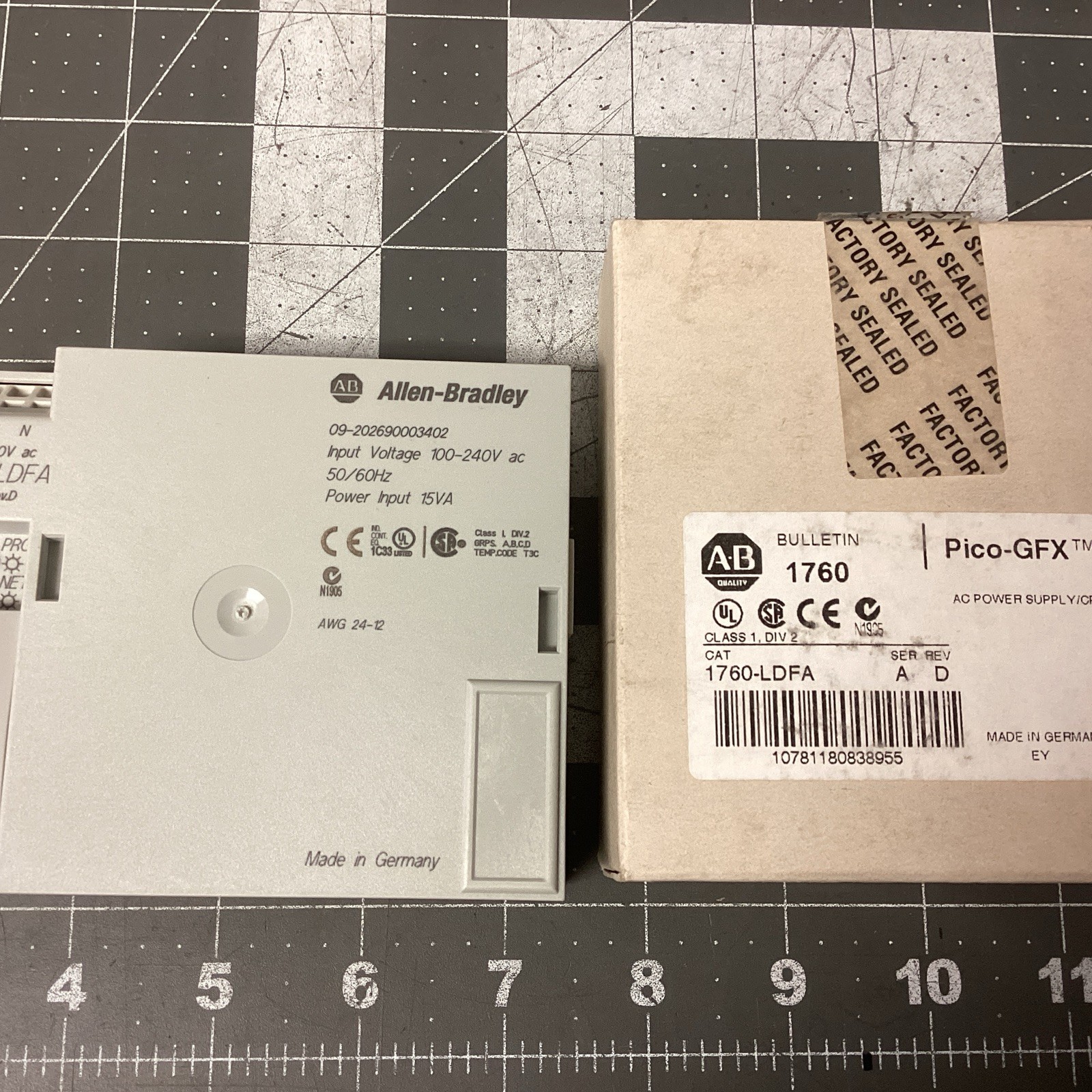 Allen-Bradley Display Unit Controller Pico-GFX 1760-LDF (LBB41V)